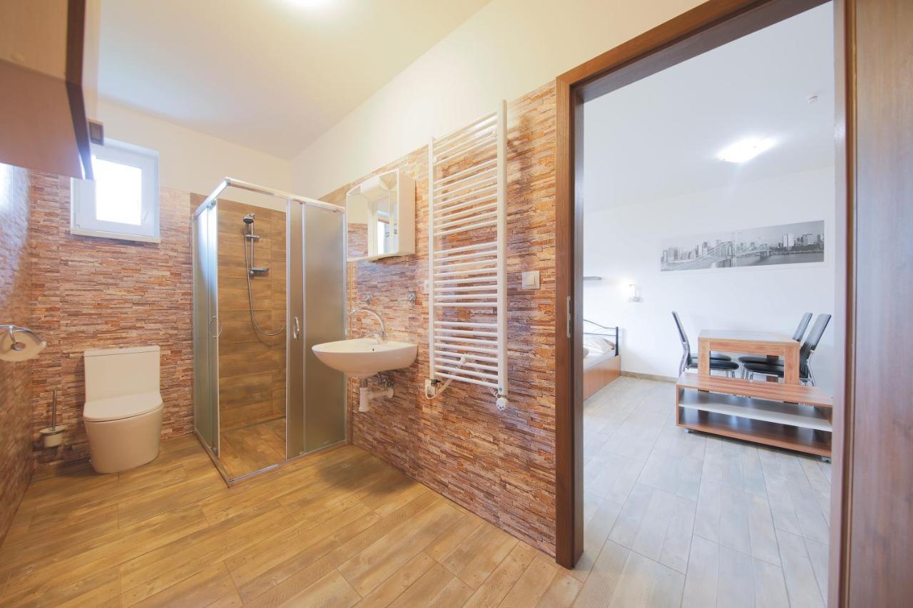 Apartmany Dolosin เวลเก โลซีนี ภายนอก รูปภาพ