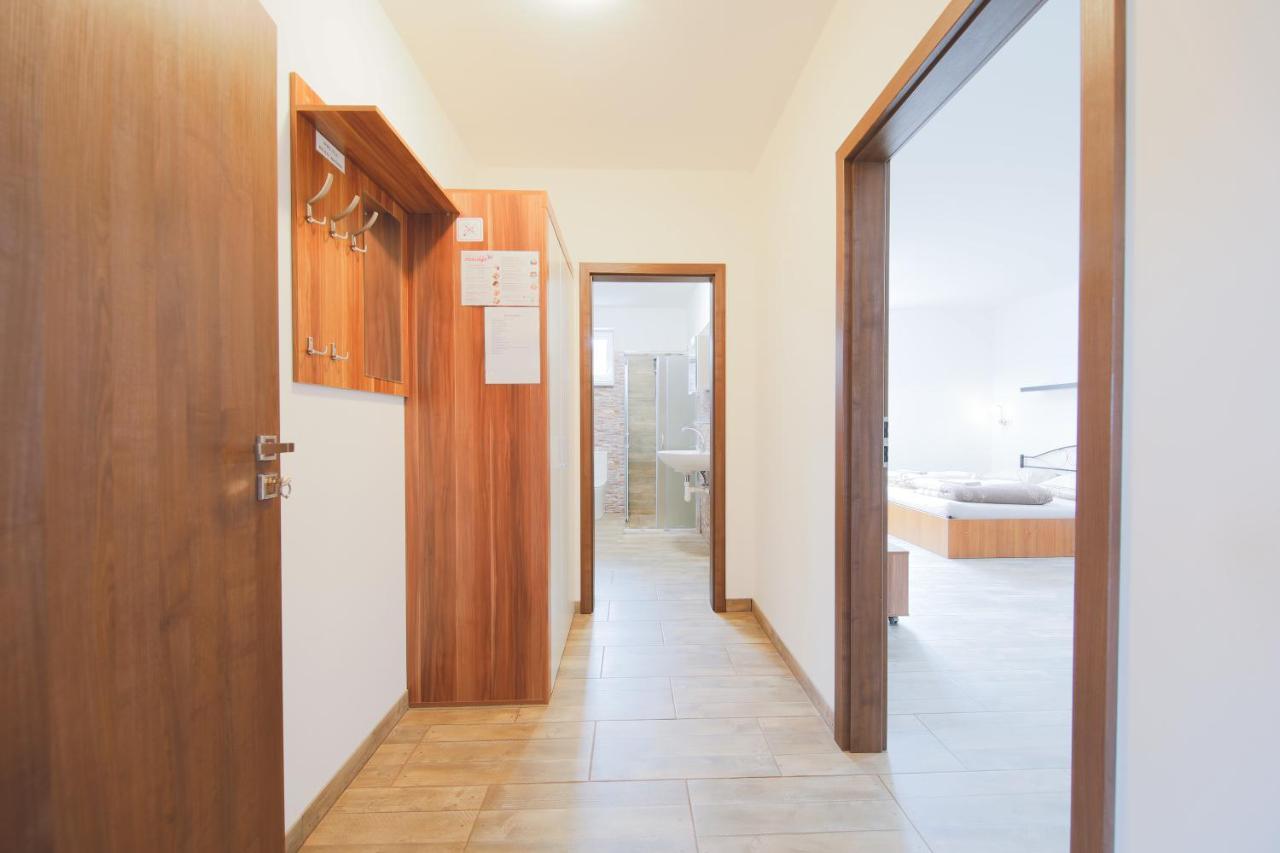 Apartmany Dolosin เวลเก โลซีนี ภายนอก รูปภาพ