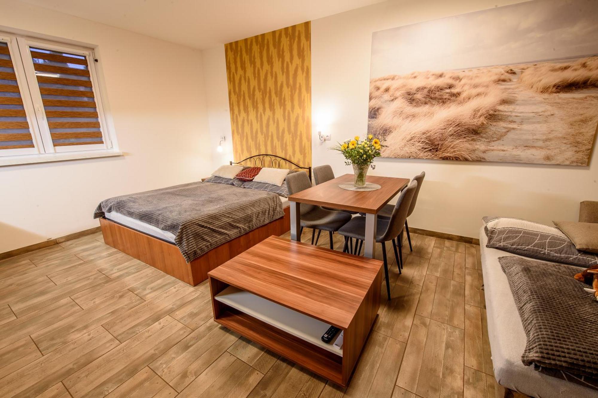 Apartmany Dolosin เวลเก โลซีนี ภายนอก รูปภาพ
