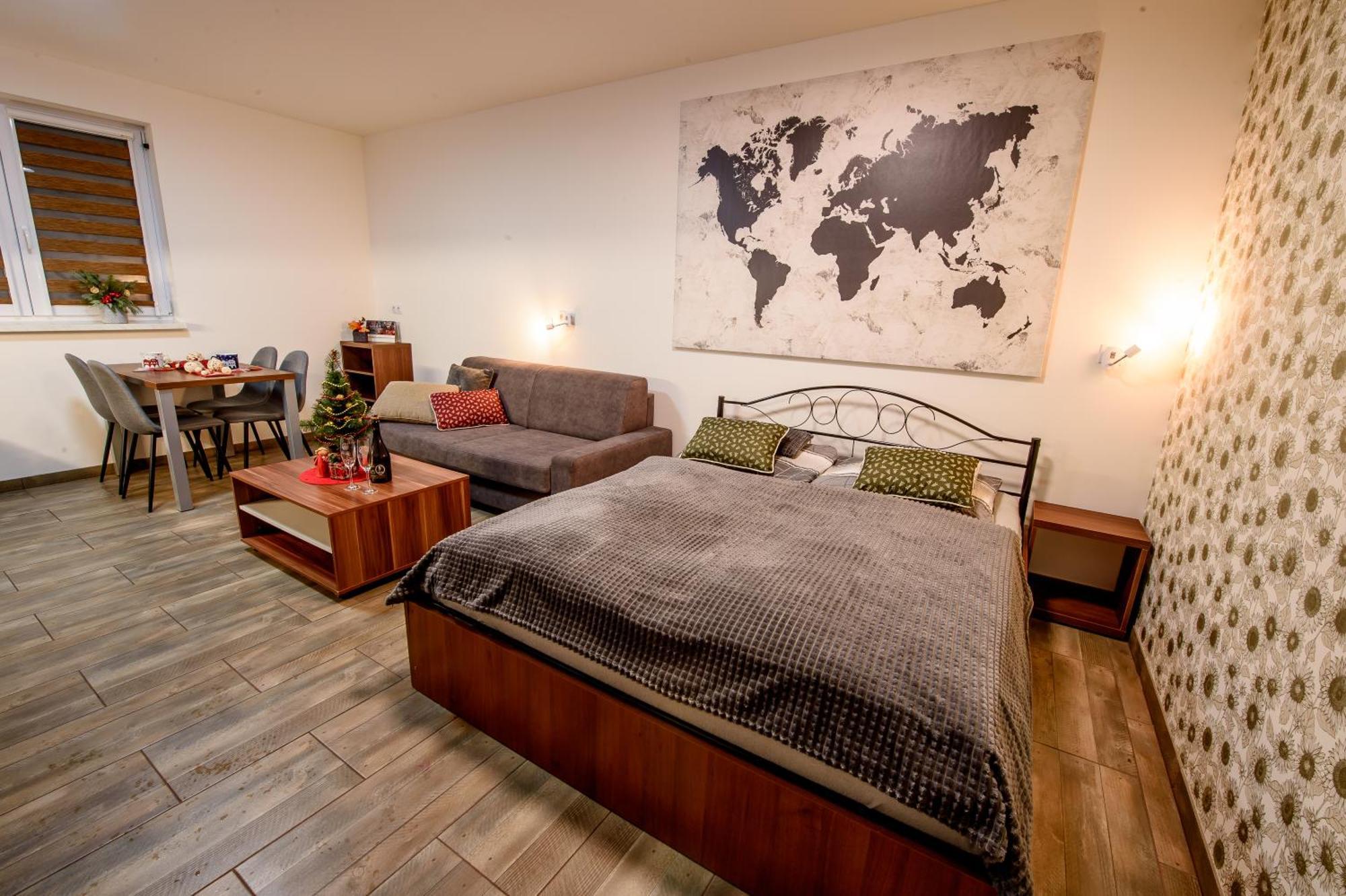 Apartmany Dolosin เวลเก โลซีนี ภายนอก รูปภาพ